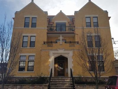 36 W 14th St APT 203, Bayonne, NJ, 07002