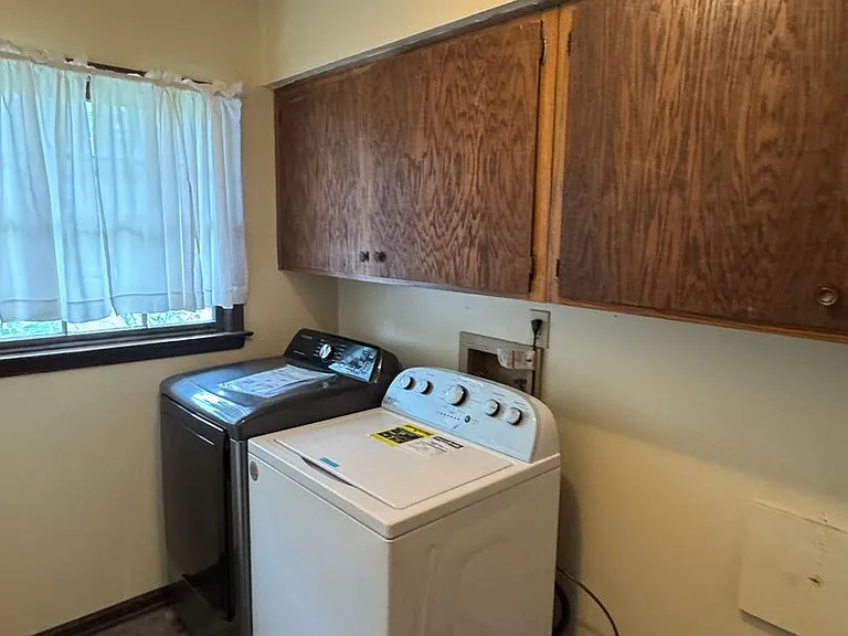3324 Cross Creek Dr — Photo 7