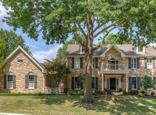 1420 Carriage Crossing Ln, Chesterfield, MO 63005