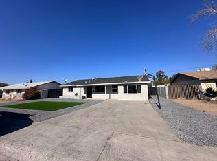 2212 E Hillery Dr, Phoenix, AZ 85022