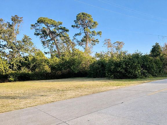 2nd image of 0 Barrymore Blvd