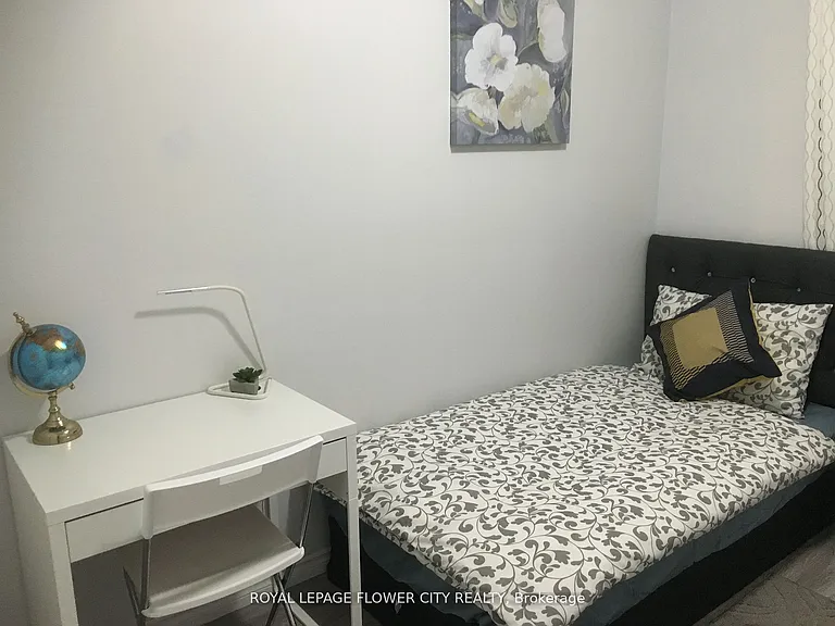 118 Sexton Cres — Photo 10