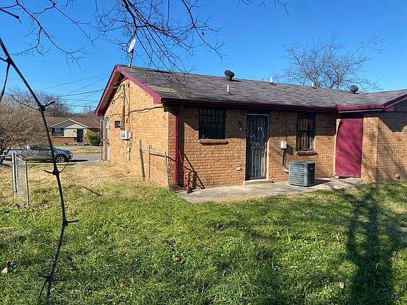 3rd image of 3404 Moonlight Dr