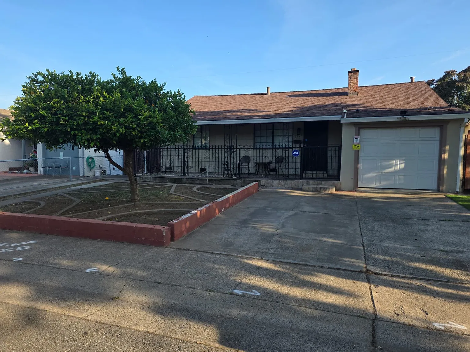 3 bed, 1135 sqft, $2,500 — Photo 1