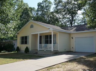565 Suelane St, Muskegon, MI 49442