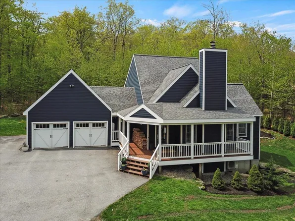 41 Rogues Ridge Road, Winhall, VT 05340