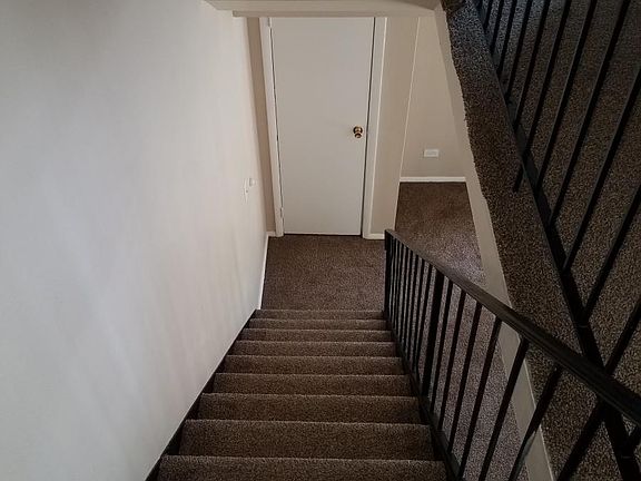 3rd image of 940 Morningside Dr