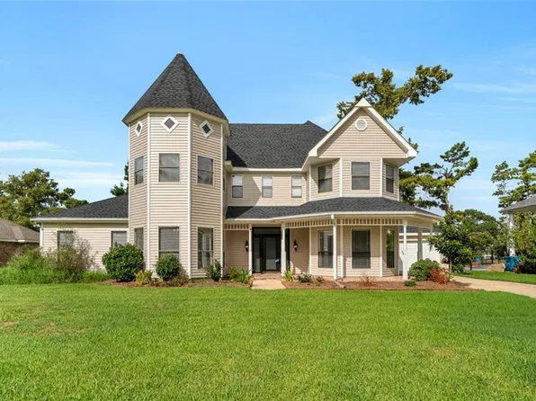 79 Rosedown Dr, Destrehan, LA 70047