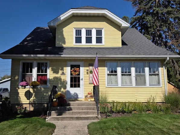 208 North AVENUE, Kewaskum, WI 53040