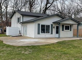 1701 Maxfield Rd, Hartland, MI 48353