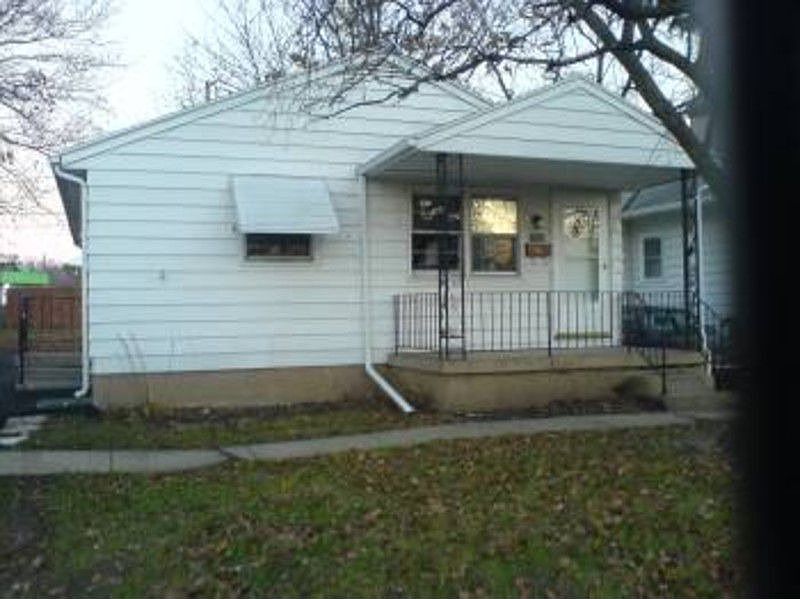 1st image of 2224 Kensington Dr
