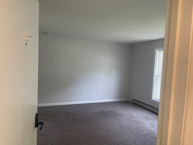 97 Downey Dr — Photo 15