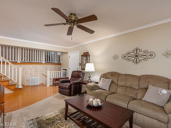 2nd image of 1066 Jeffery Ct