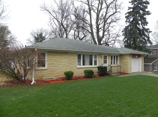 6843 Aylesworth Ave, Lincoln, NE 68505