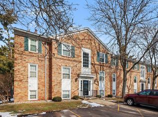 723 Whitcomb St APT B, Kalamazoo, MI 49008