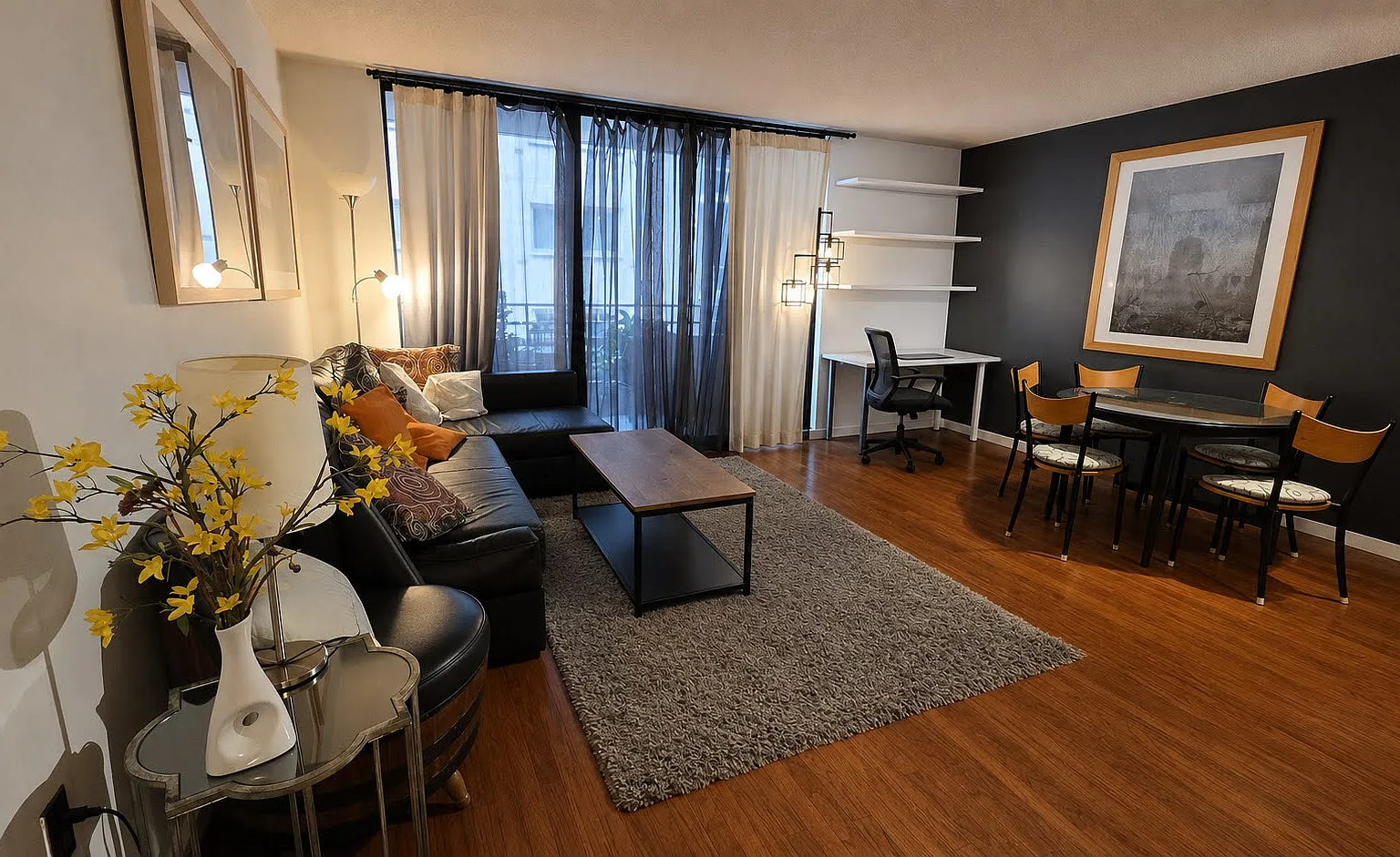 1 bed, 650 sqft, $2,560 — Photo 3