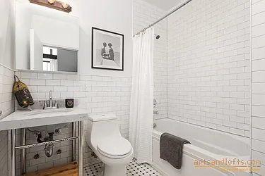 Rented by aptsandlofts.com