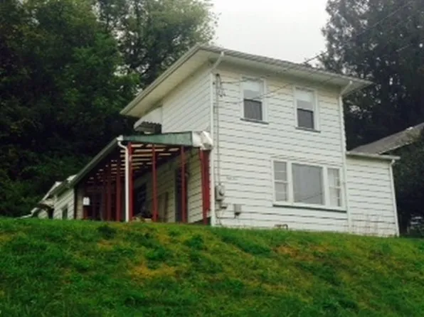 55 Hartshorn St, Hornell, NY 14843