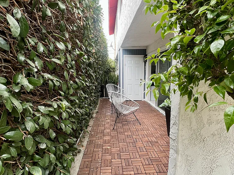 3761 Granada Ave #3 — Photo 32