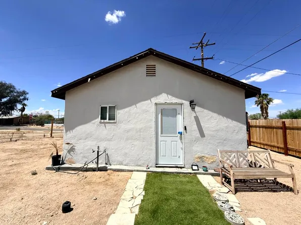 72425 Cactus Dr, Twentynine Palms, CA 92277