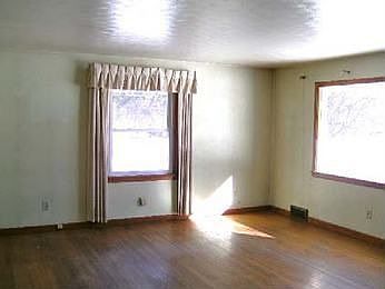 5th image of 2625 Ravenna Ave NE