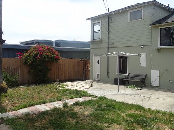 3rd image of 114 Alta Mesa Dr