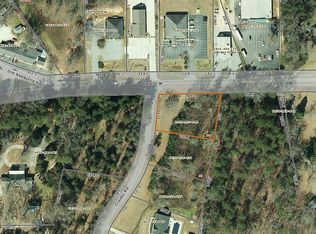 101 Crosby Rd, Greenwood, SC 29646