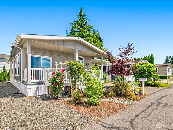 2nd image of 7508 47th Avenue NE #11