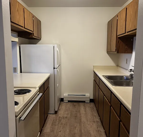 436 Sullivan St #10 — Photo 1