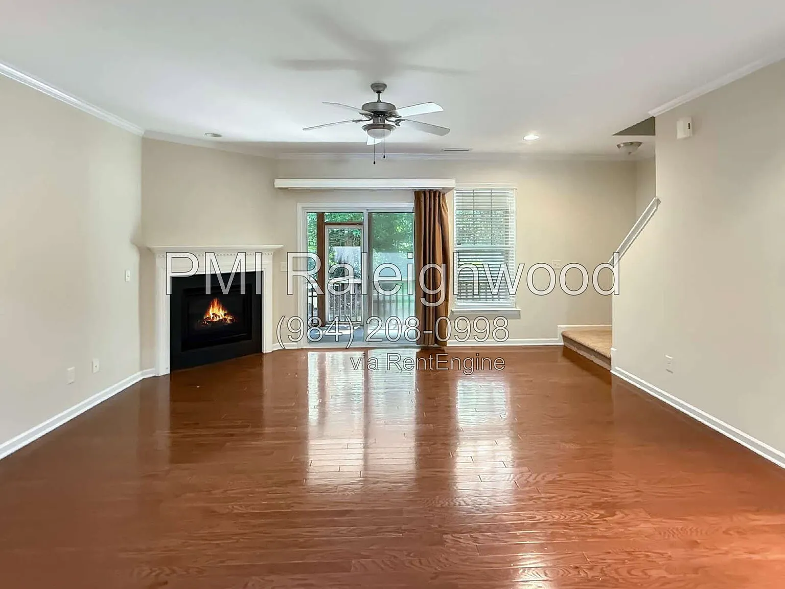 3 bed, 2.5 bath, 1855 sqft, $2,395 — Photo 4