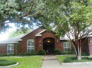 2408 Sutton Ct, Laredo, TX 78045