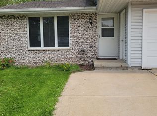 2153 True Ln, Green Bay, WI 54304