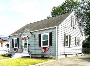 51 Fuller St, Pawtucket, RI 02861