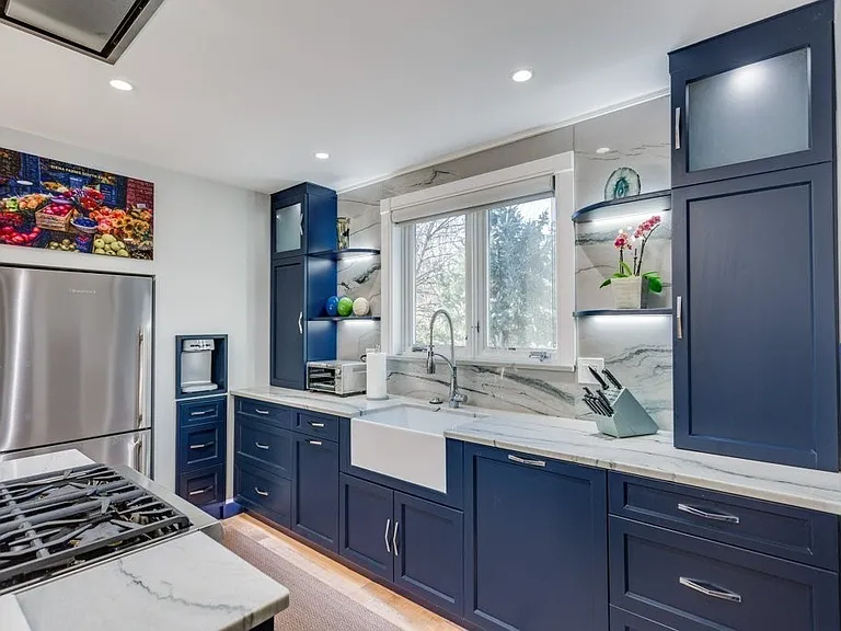 7R Brewer St #7R — Photo 23