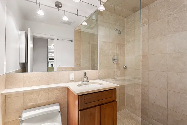 Rented by Compass | media 14