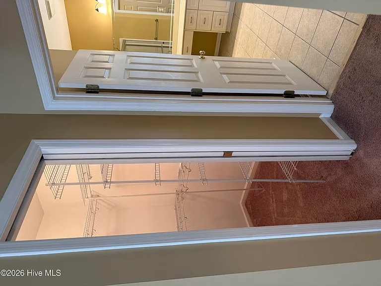 925 Woody Hill Cir — Photo 16