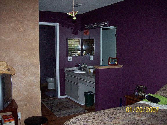 Master BR-vanity area