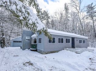 129 Mountain Base Rd, Goffstown, NH 03045