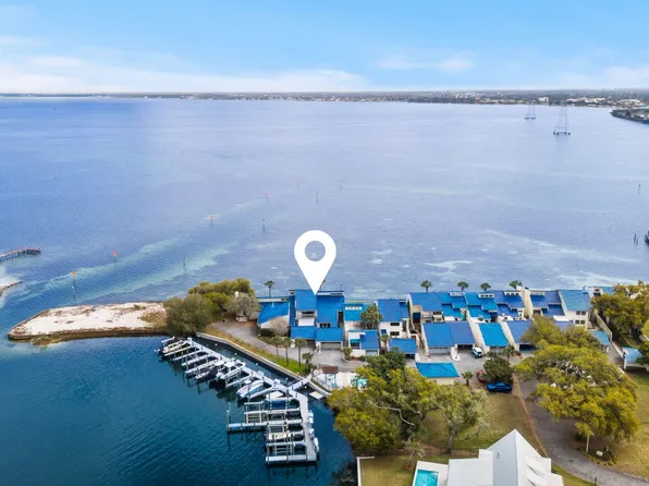 425 Bayshore Dr #11, Panama City Beach, FL 32407