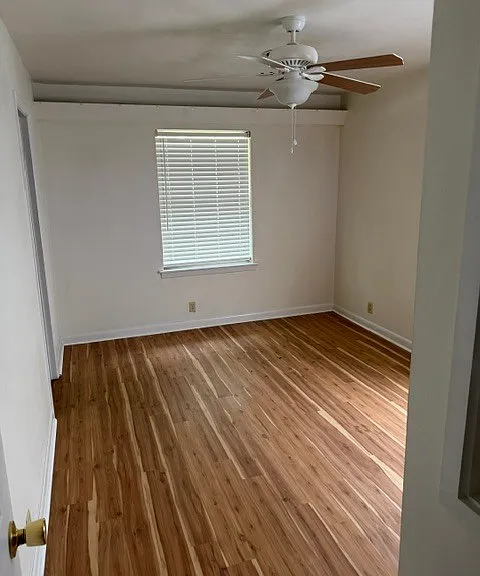1402 Hillcrest Dr — Photo 4