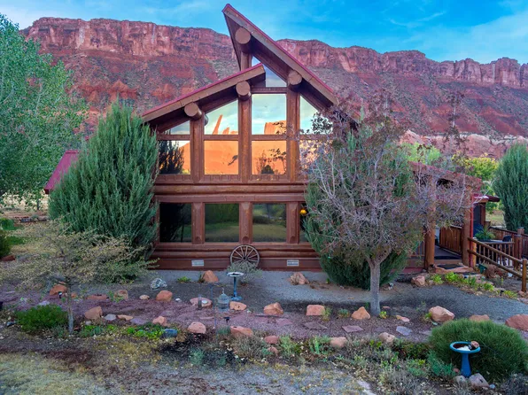 76 Castle Valley Dr, Moab, UT 84532