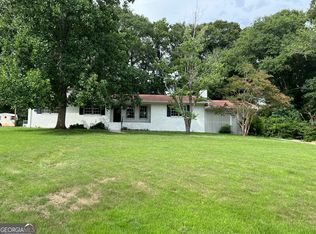 170 Emory Dr, Hartwell, GA 30643