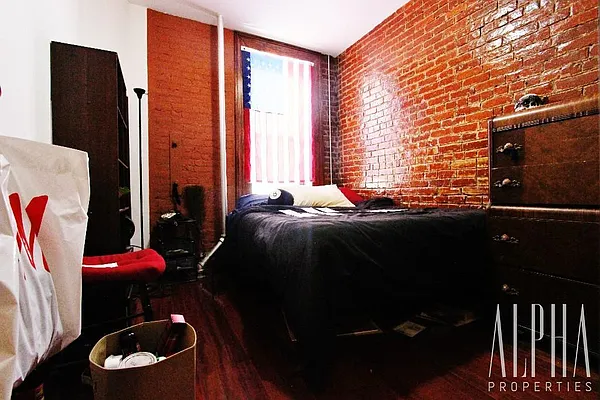 Rented by Alpha Properties NYC I LLC | media 24