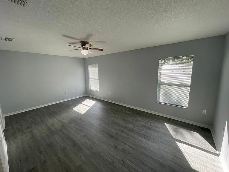 500 Berry James Ct — Photo 9