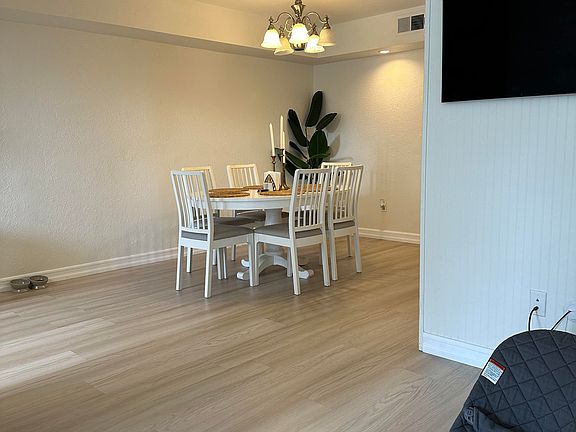 4th image of 4966 Waring Rd APT C