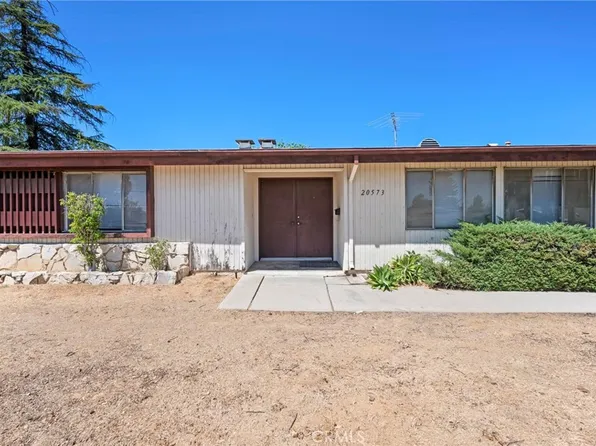 20573 Califa St, Woodland Hills, CA 91367