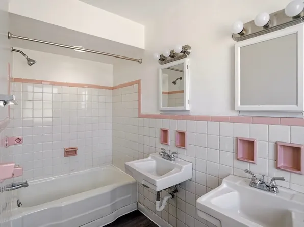 902 3rd Ave APT 1, Dayton, KY 41074