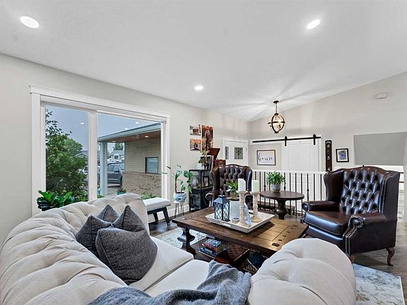 5th image of 64 N Shannon Dr SE