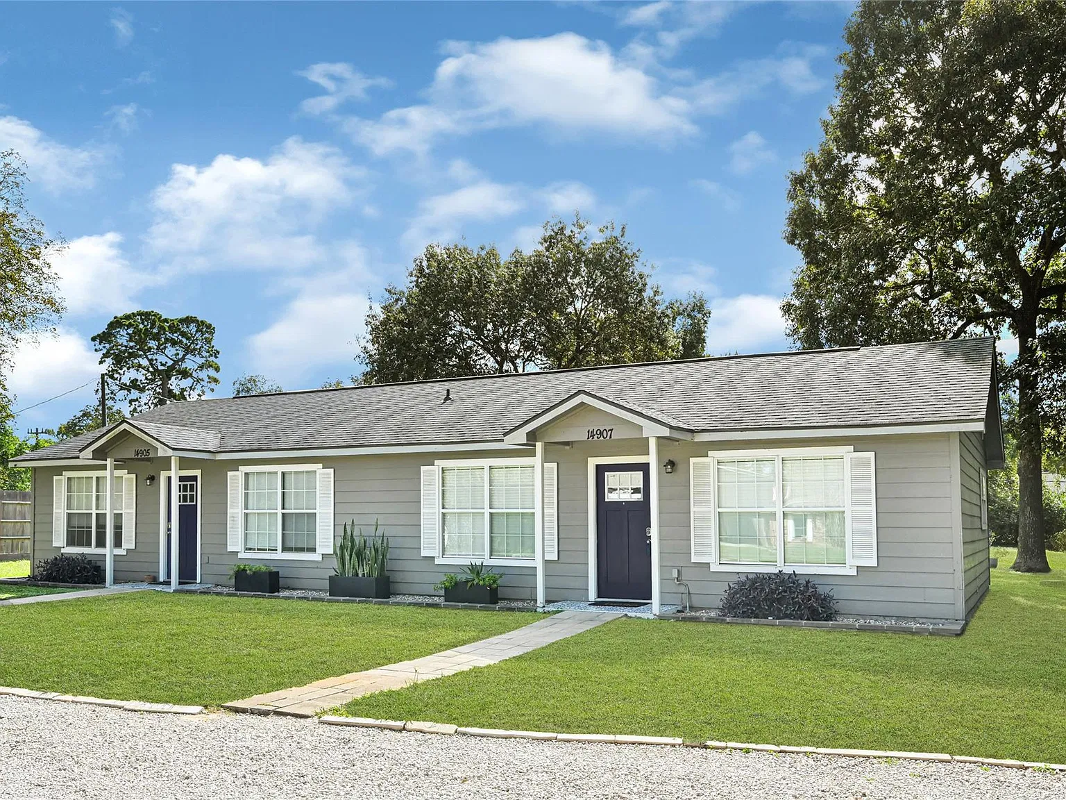 2 bed, 1.0 bath, 780 sqft, $1,375 — Photo 2