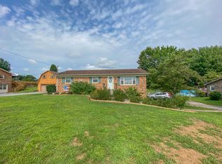 505 Old Stage Rd, Gray, TN 37615